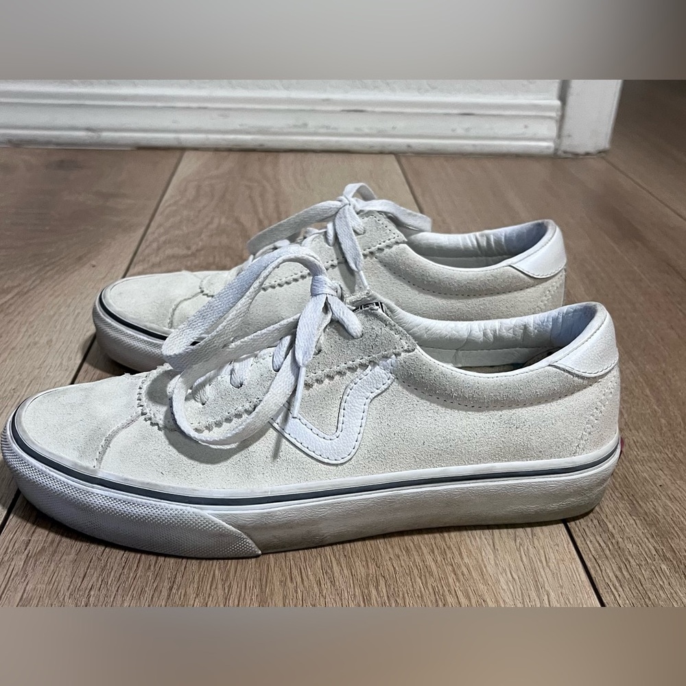 White Van low top Suede Sneakers